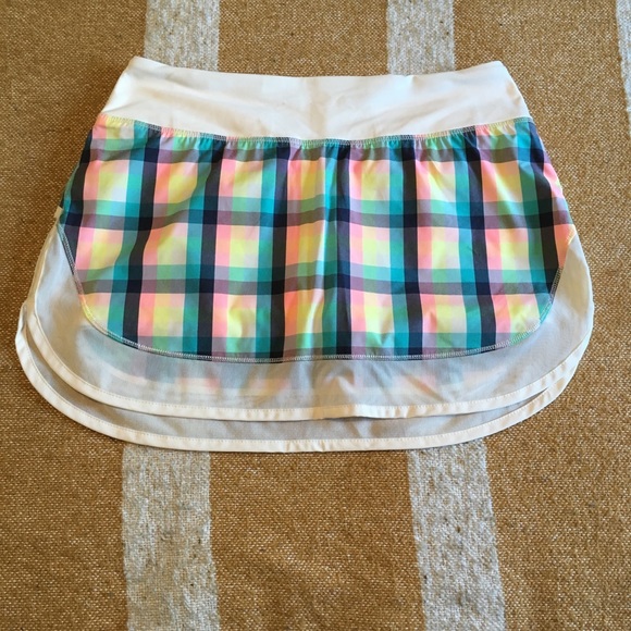 Lululemon skort - Picture 1 of 7